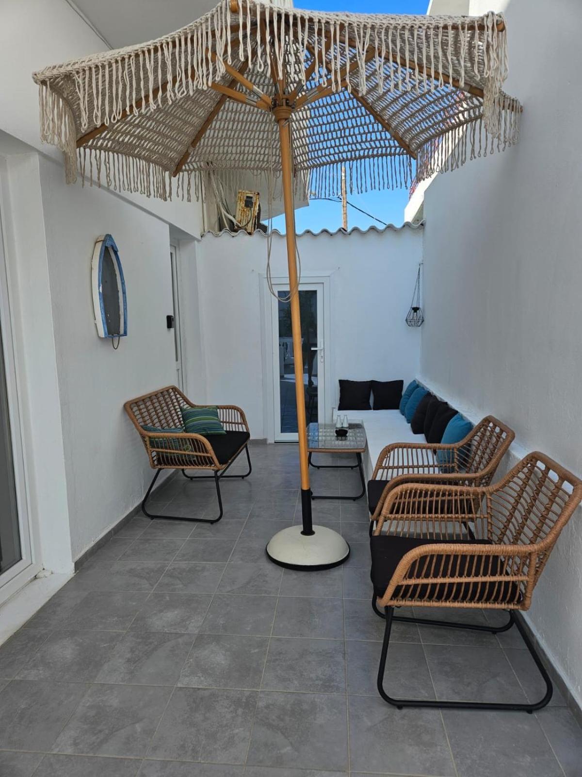 Eris Studios Adamantas Exterior photo
